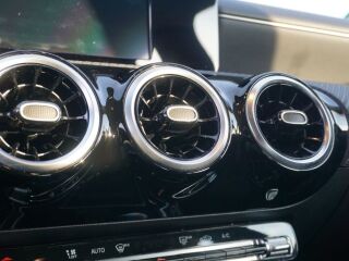 Mercedes-Benz CLA 180 1.5 85kW