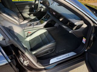 Porsche Taycan 4s 420kW battery plus 420кВ