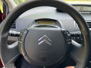 Citroen C4 1.6 80кВ
