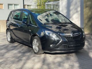 Opel Zafira Sport Tourer 2.0 R4 TDCI 121kW