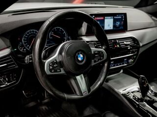 BMW 540 d x-Drive M-sportpakett Shadowline 3.0 235kW