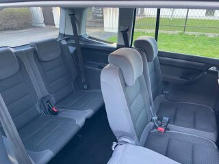 Volkswagen Touran Comfortline 1.6 77kW