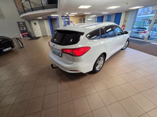 Ford Focus Turnier Cool & Connect 1.5 R4 EcoBlue 88kW