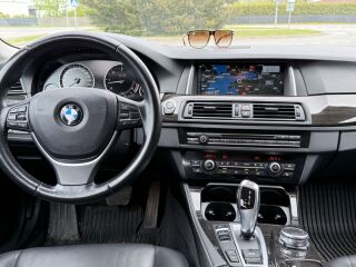 BMW 535 luxury 3.0 R6 230kW