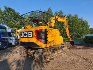 JCB JS141LC