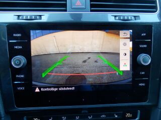 Volkswagen Golf 1.0 81kW