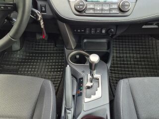 Toyota RAV4 2.0 112кВ