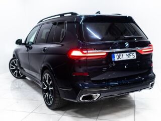 BMW X7 3.0 195kW