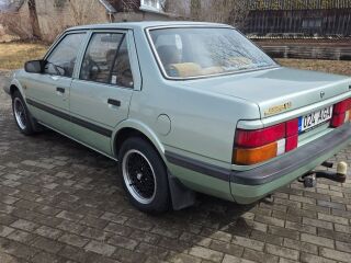 Mazda 626 LX 2.0 66kW