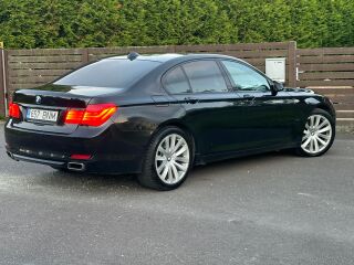 BMW 730 3.0 180кВ