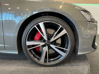 Audi A6 55TFSI e quattro S-Line Facelift 2.0 195kW