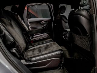 Audi Q7 S-Line plus 3.0 200kW
