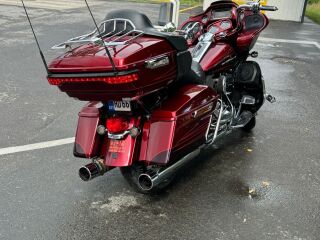 Harley-Davidson Road Glide FLTRUSE CVO ULTRA V2 72kW