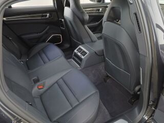 Porsche Panamera 4S E-Hybrid Sport Turismo 412кВ