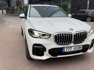 BMW X5 xDrive 30d M Sport 3.0 210кВ