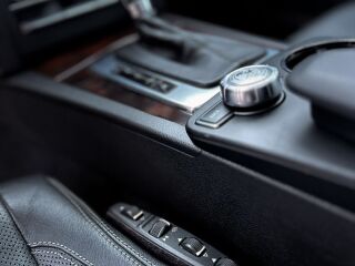 Mercedes-Benz E 550 4.7 V8 300kW