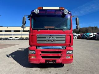 MAN TGA 26.400 6X2*4 + HMF 1820 294kW