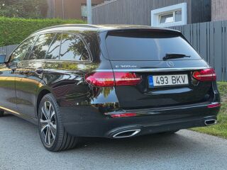 Mercedes-Benz E 300 de T EQ NIGHT PACK AVANTGARDE 2.0 225kW