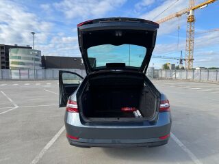 Skoda Superb Elegance 1.8 TSI 132kW