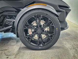 Can-Am Spyder RT CAN-AM Spyder RT LTD Carbon Black 86kW