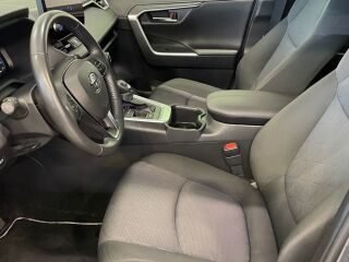 Toyota RAV4 Luxury 2.5 131кВ