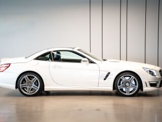 Mercedes-Benz SL 63 AMG 5.5 V8 395kW