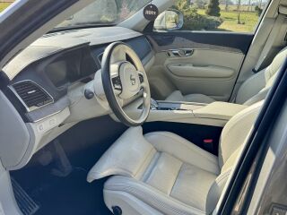 Volvo XC90 B5 D 235hp Inscription 7s AT8 AWD 2.0 173kW
