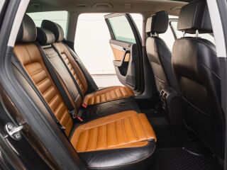 Volkswagen Passat Variant EcoFuel Highline 1.4 R4 TSI 110кВ