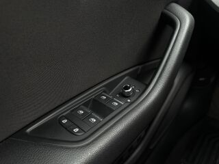 Audi A4 Facelift 2.0 120кВ
