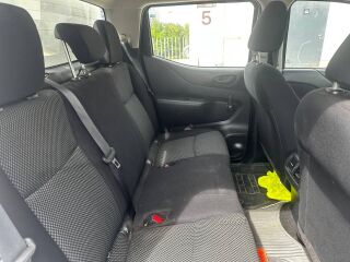 Nissan Navara N1 NP300 2.3 120кВ