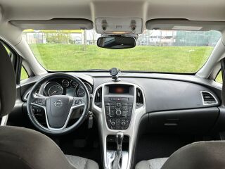 Opel Astra 1.4 103kW