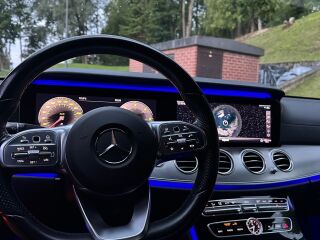 Mercedes-Benz E 220 AMG 4MATIC 2.0 143кВ