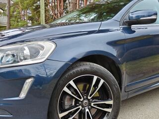 Volvo XC60 Momentum AWD MY15 2.4 D4 133кВ