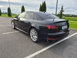 Audi A4 Black Edition TFSI 2.0 140kW
