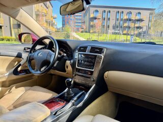 Lexus IS 220 High Executive 2.2 130kW
