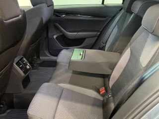 Skoda Octavia Combi Ambition m-Hybrid 1.5 TSI 110кВ