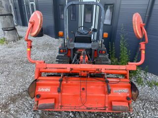 Kubota KB225 KB225 + Frees