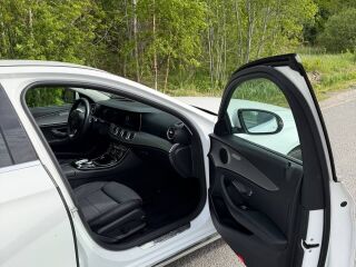 Mercedes-Benz E 220 2.0 143kW