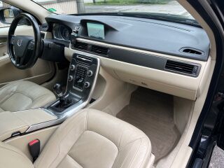 Volvo V70 2.0 VIIS SILINDRIT D3 100kW