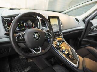 Renault Espace Initiale Paris 1.6 R4 dCi 118кВ