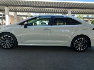 Toyota Corolla ZE1EERU M 1.5 92кВ