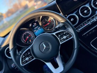 Mercedes-Benz C 220 2.0 143kW