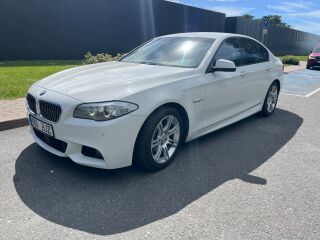 BMW 525 M-pakett 3.0 R6 150kW