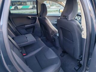 Volvo XC60 BUSINESS EDITION 2.4 D5 120kW