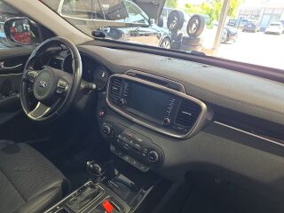 Kia Sorento 2.2 147кВ