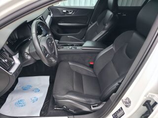 Volvo V60 Business Plus Ice White 2.0 D4 140kW