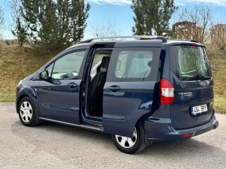 Ford Tourneo Courier 1.0 74kW