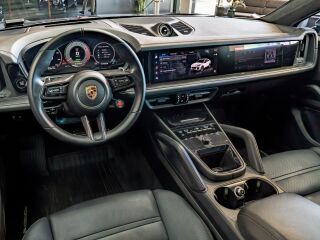 Porsche Cayenne Turbo E-Hybrid GT 4.0 V8 441kW