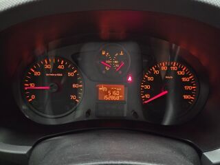 Peugeot Partner 1.6 73кВ
