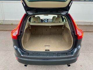 Volvo XC60 2.4 120кВ